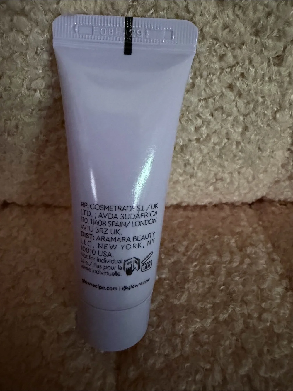 Glow Recipe Blueberry Bounce Gentle Cleanser - Pale Lavender Tube